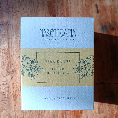 Candela Profumata Pera Kaiser e Legno di Quercia Nasoterapia - Image 3