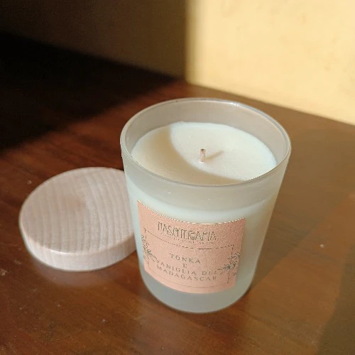 Candela profumata Tonka e Vaniglia del Madagascar Nasoterapia - Image 2