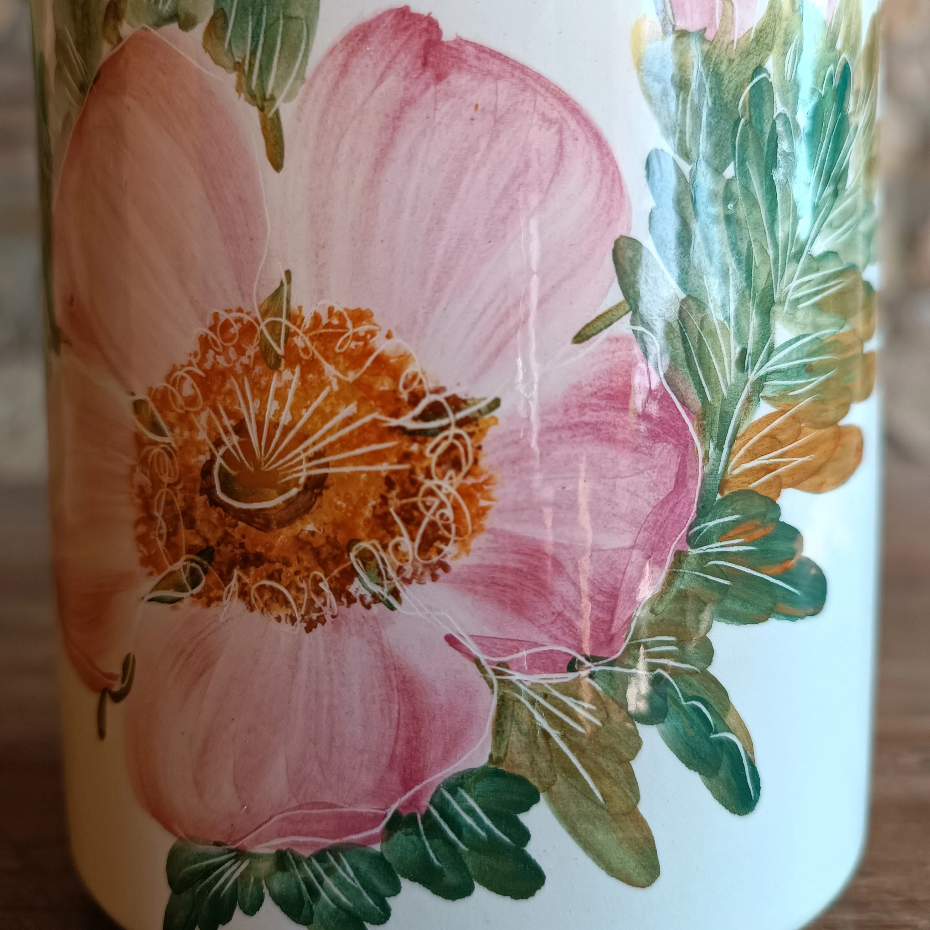 Vaso barattolo in terracotta dipinta a mano con tappo in sughero - decorazione a rose - Image 2